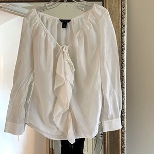 White House Black Market Blouse Size Medium ruffles EUC Silk Blend